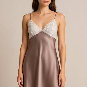 Linda Hartman Intimates Satin Lace Slip Dress Medium Adjustable Straps Nightgown